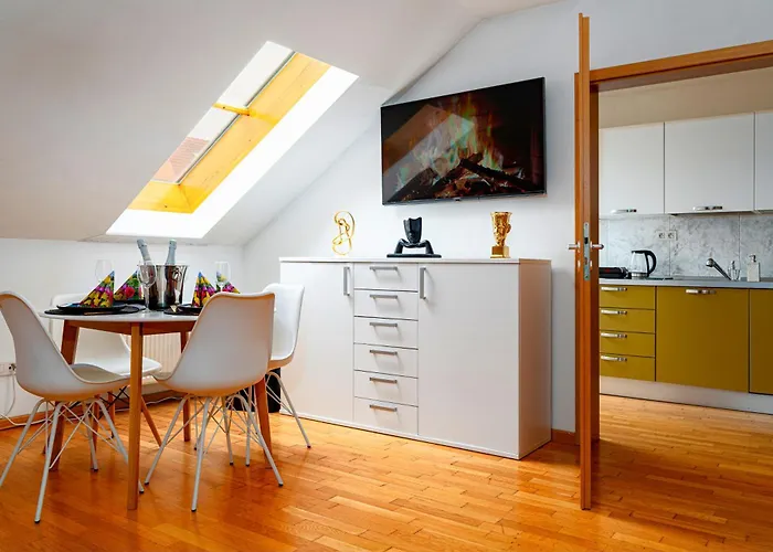 River Deluxe Apartment *