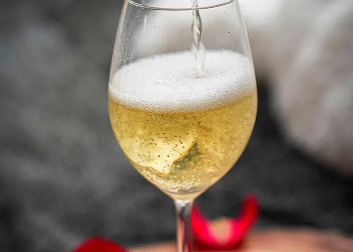 River Deluxe * Prague