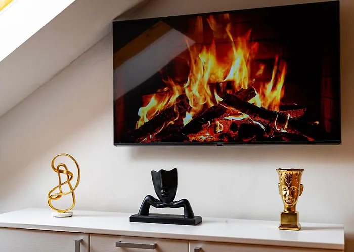 River Deluxe * Prague