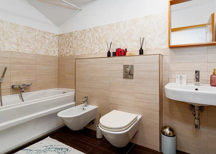 River Deluxe Apartment